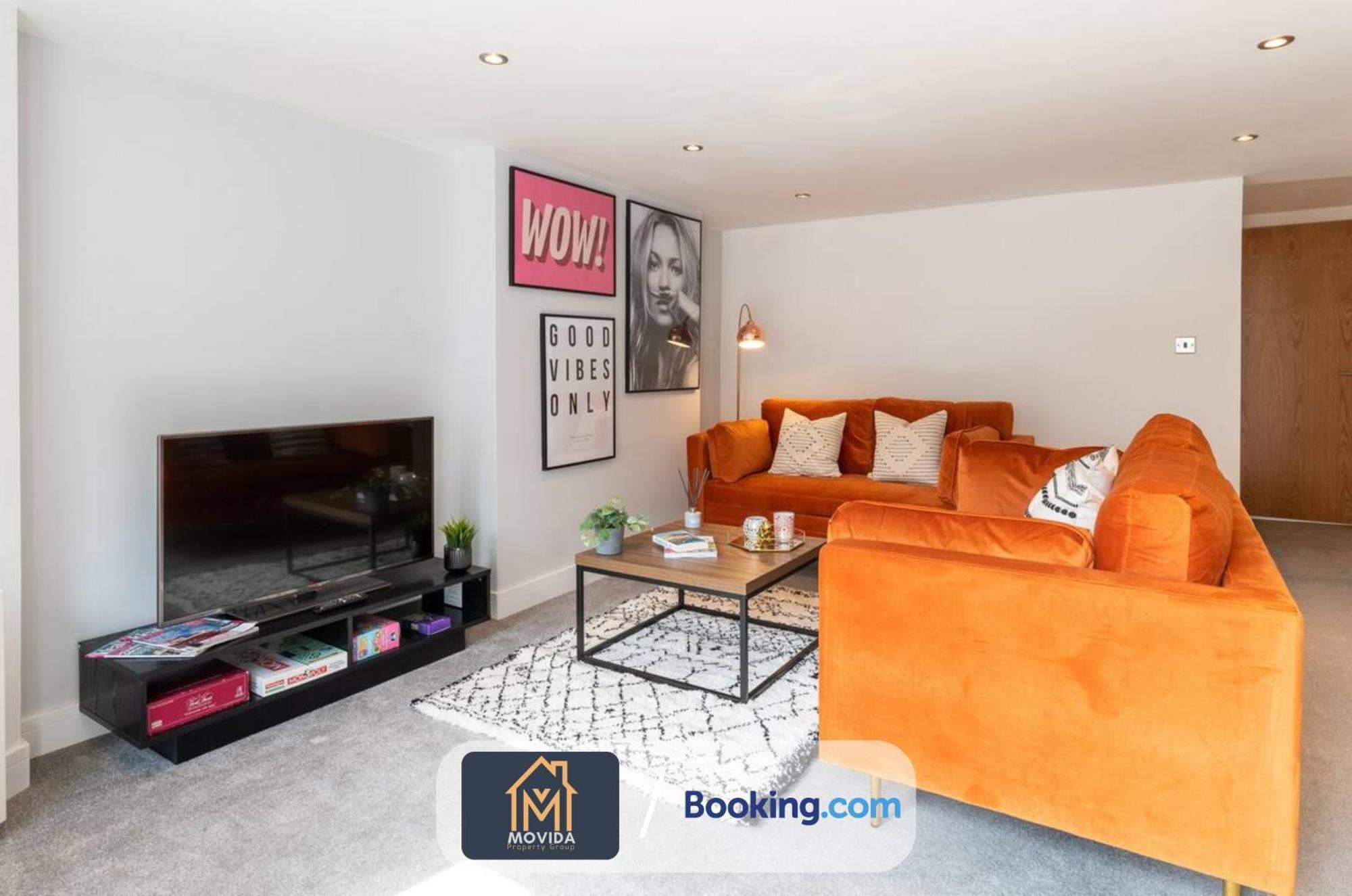 Stylish Two Bed Town Centre Apartment By Movida Property Group Short Lets & Serviced Accommodation With Parking Harrogate Zewnętrze zdjęcie
